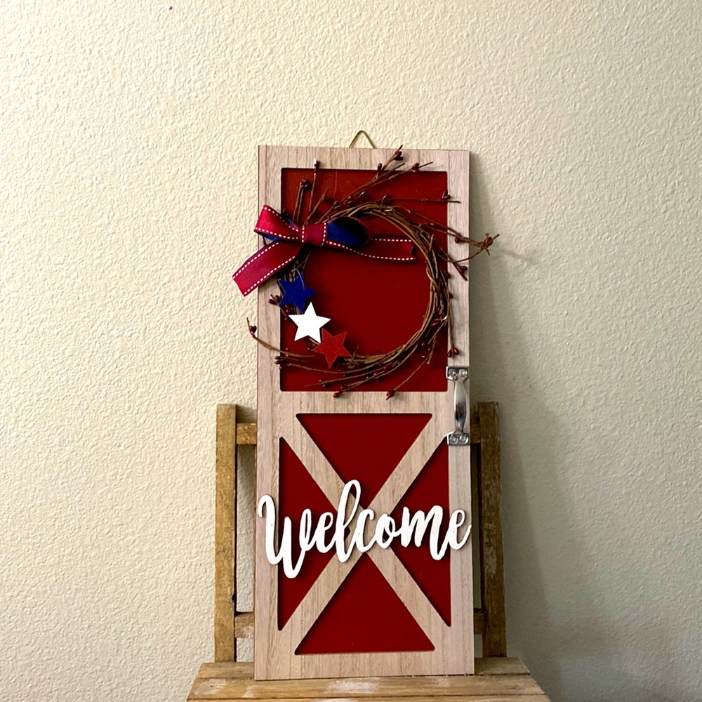 Primitive wall decor